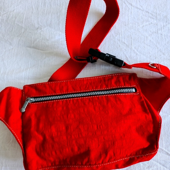 ❤️ Kipling waist bag❤️ - Picture 4 of 5